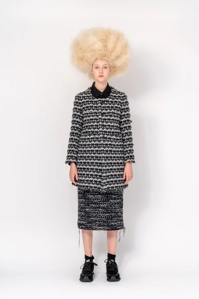 Look 3